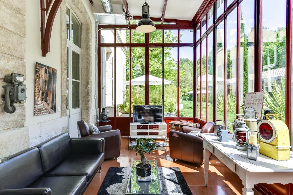 Hotel Estelou Sommières エクステリア 写真