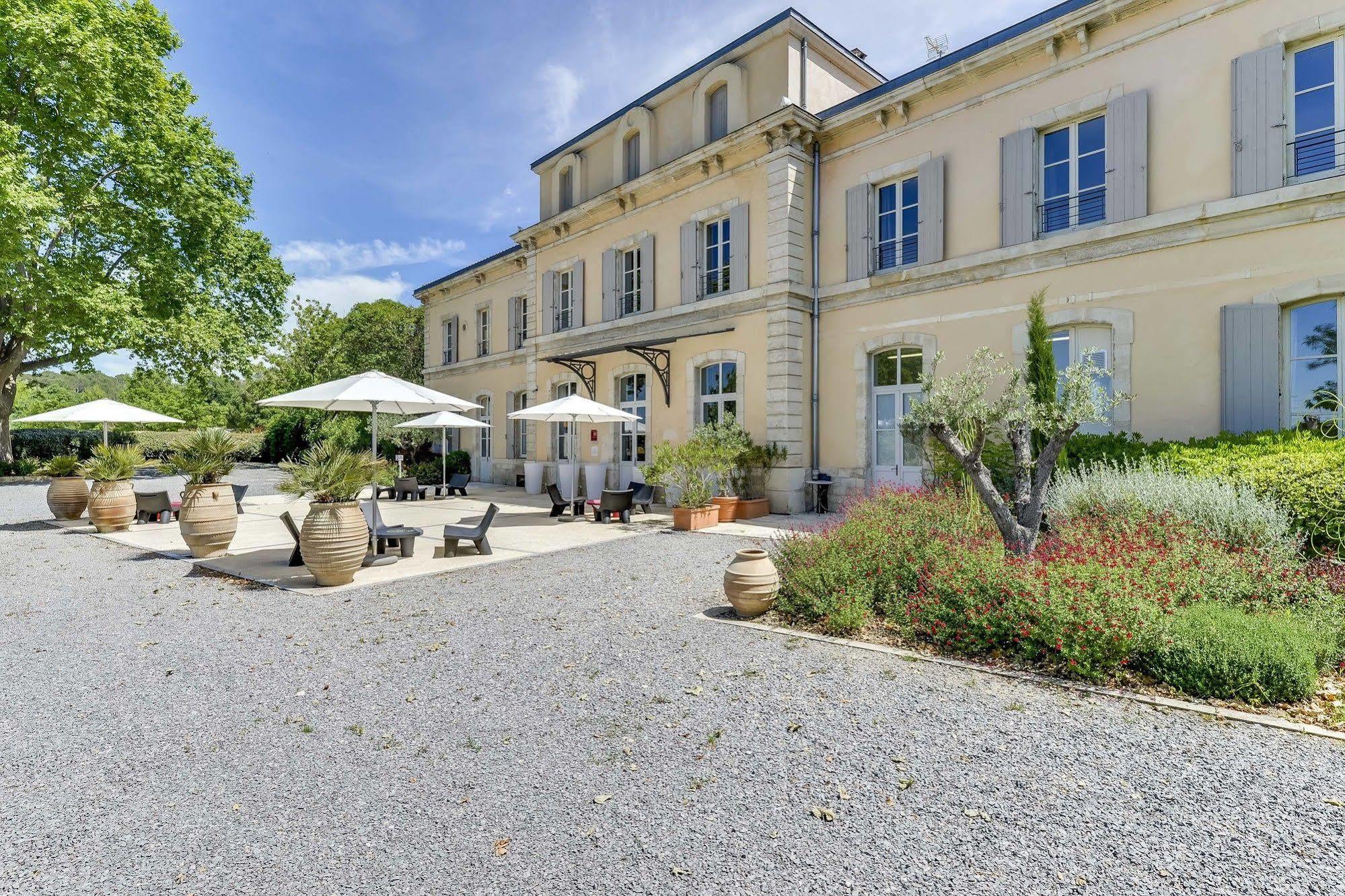 Hotel Estelou Sommières エクステリア 写真