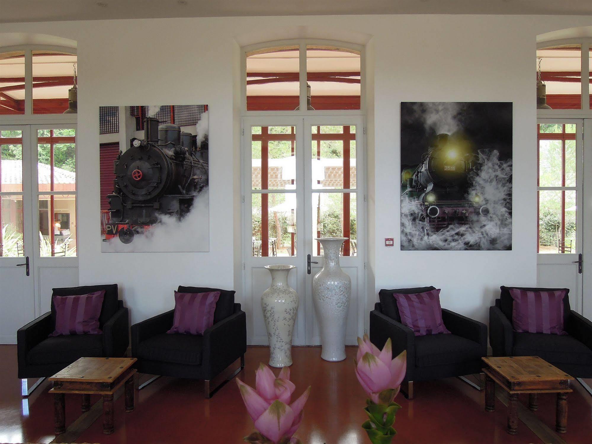 Hotel Estelou Sommières エクステリア 写真