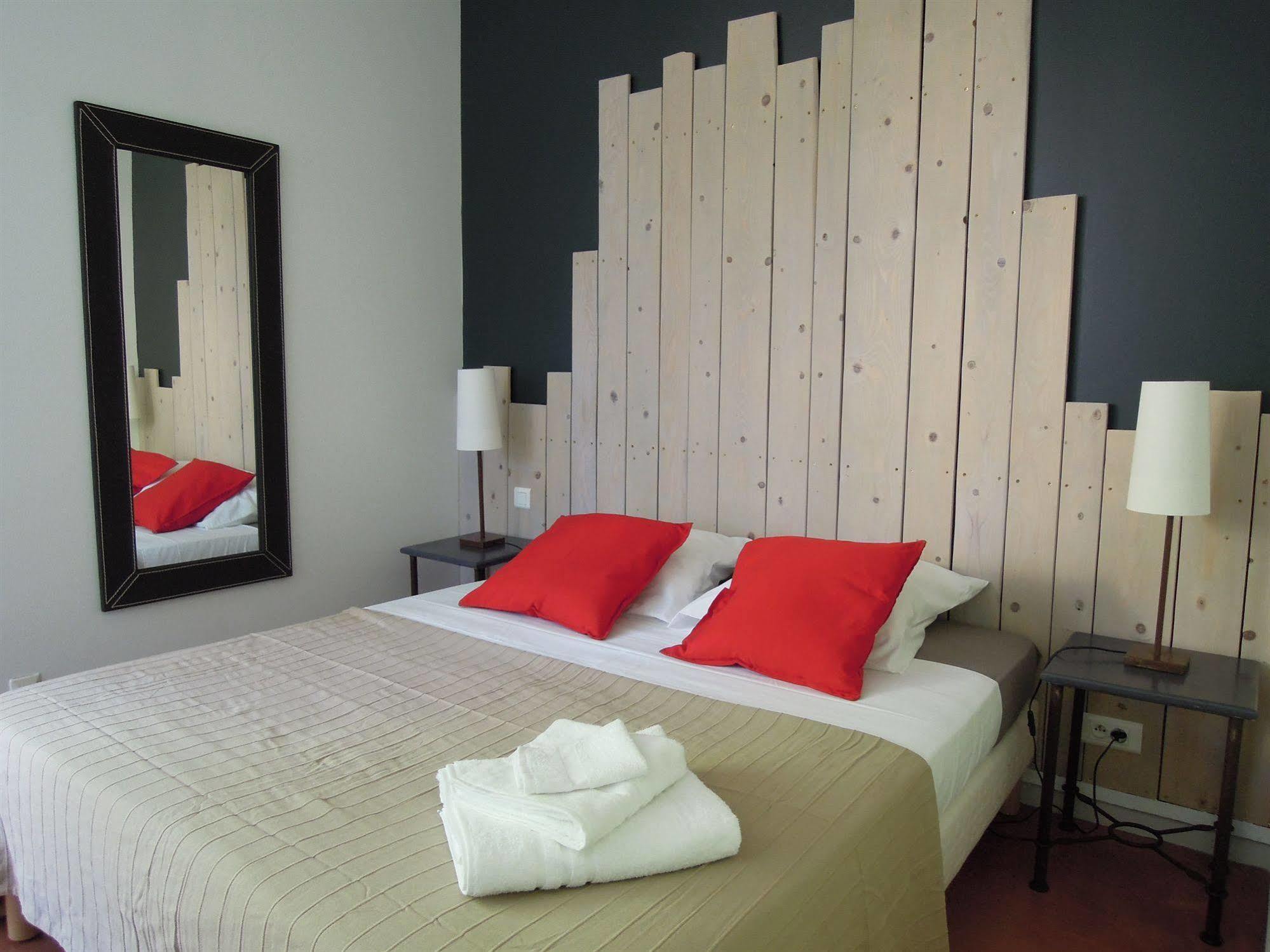 Hotel Estelou Sommières エクステリア 写真