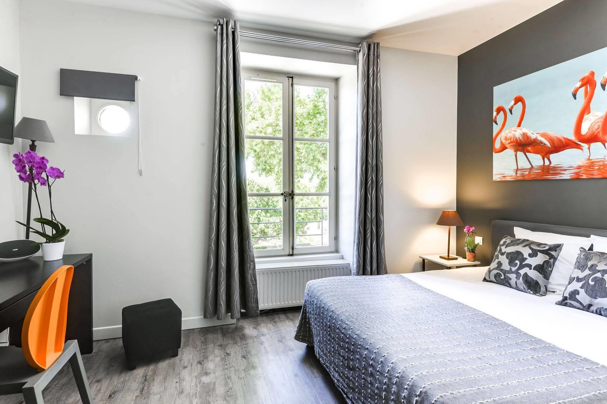Hotel Estelou Sommières エクステリア 写真